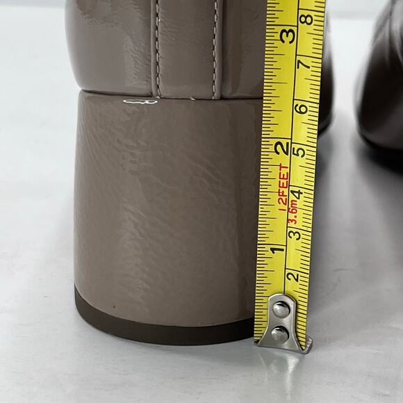 Vionic Carmel Patent Leather Slip On Chunky Heel Taupe Women's 9 M NWOB - Picture 8 of 11